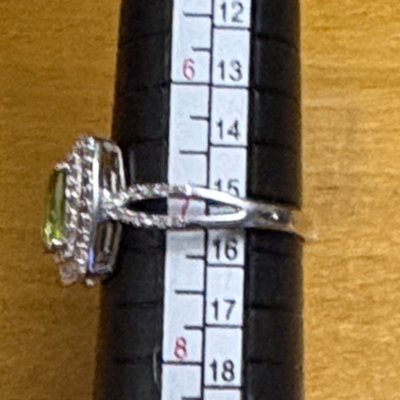 Radiant Cut Natural Peridot & Zircon Halo Ring Sterling Silver Size 7 - Picture 5 of 14